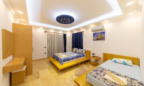 Villa Therapy — 24