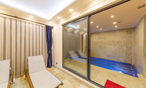 Villa Therapy — 28