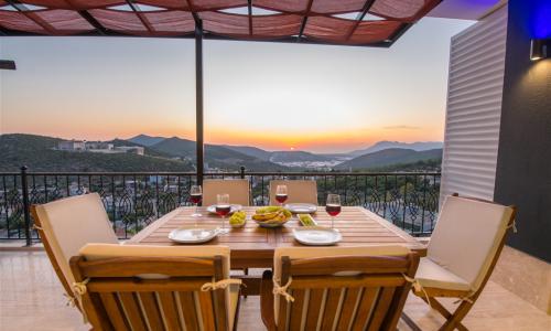 Villa Therapy — 14