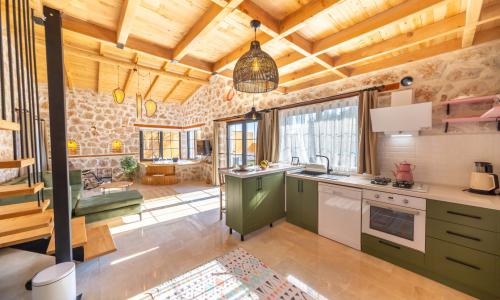 Villa Tiny Stone 1 — 64