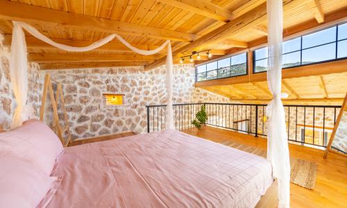 Villa Tiny Stone 1 — 70