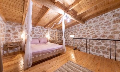 Villa Tiny Stone 1 — 76