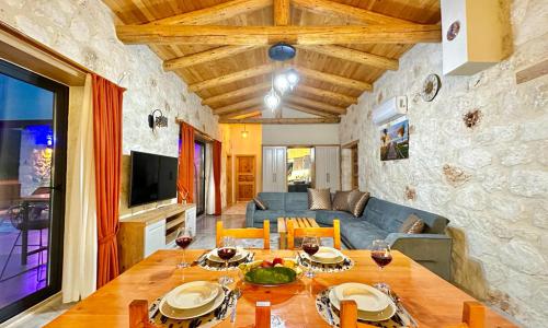 Villa Tomrul — 24