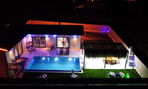 Villa Tomrul — 53