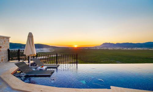 Villa Topaz — 16