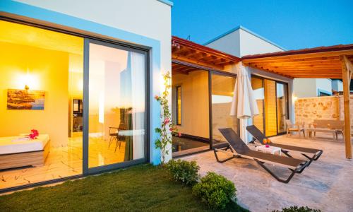 Villa Topaz — 19