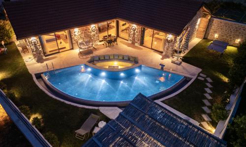 Villa Topcu Stone — 64