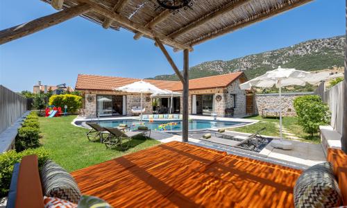 Villa Topcu Stone — 101