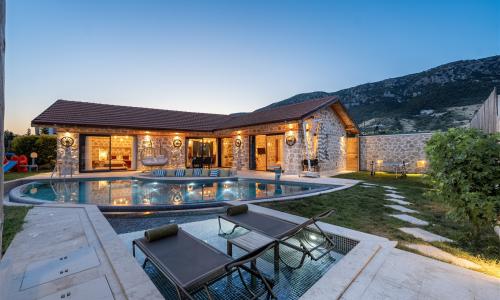 Villa Topcu Stone — 4