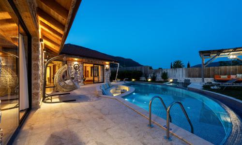 Villa Topcu Stone — 16