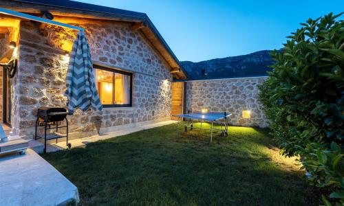 Villa Topcu Stone — 12