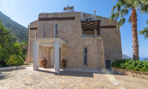 Villa Toros — 22