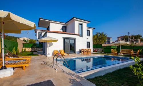 Villa Toscana 2 — 2