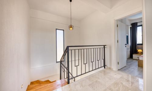 Villa Toscana 5 — 30