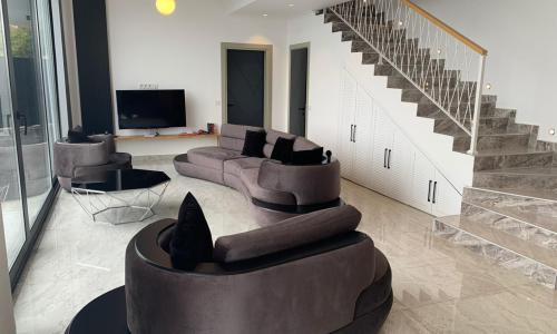 Villa Tria — 4