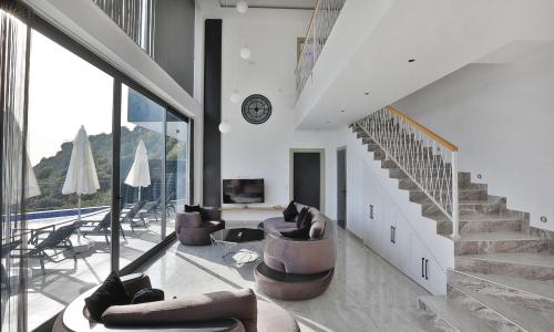 Villa Tria — 33