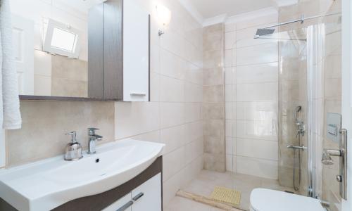 Villa Truva — 33