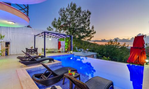 Villa Truva — 4