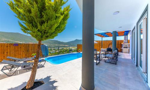 Villa Tuana — 16