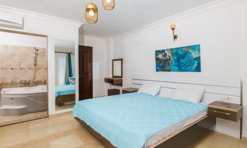 Villa Tulip — 55
