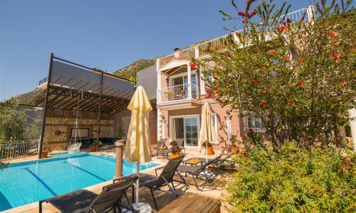 Villa Tulip — 2