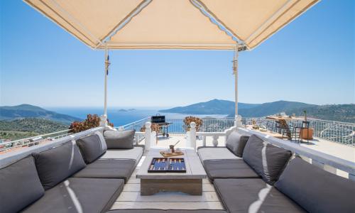 Villa Tulip — 16