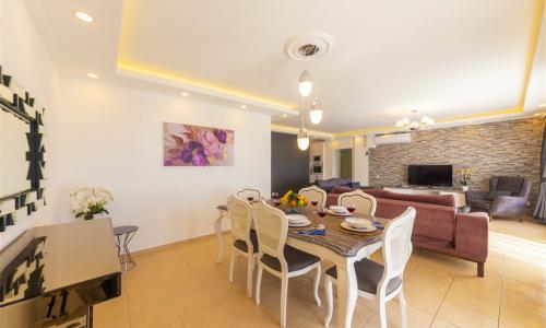 Villa Tuna Akbel — 26