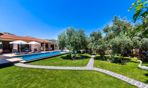 Villa Tunahan Garden — 22