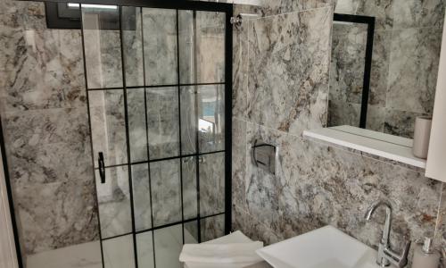 Villa Twin 1 — 30