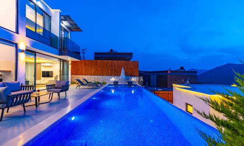Villa Uçar 1 — 5