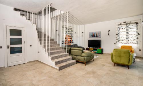 Villa Uranus — 43