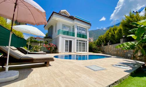 Villa Urartu — 1