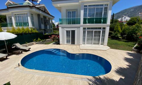 Villa Urartu — 5