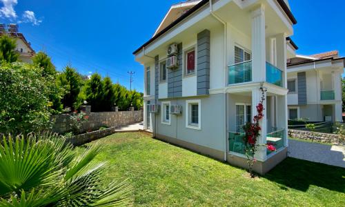 Villa Urartu — 7