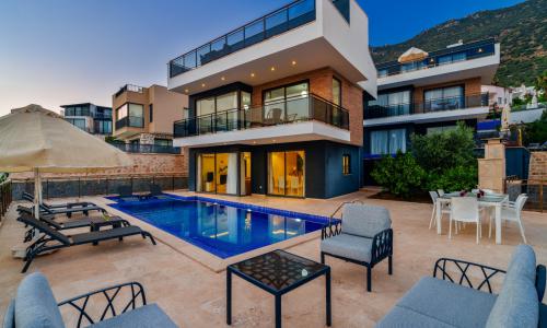 Villa Vala — 8