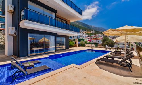 Villa Vala — 4