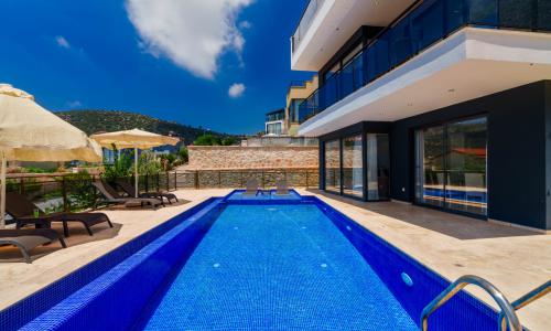 Villa Vala — 2