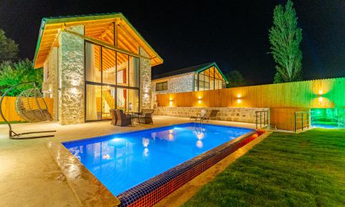 Villa Vega Bezirgan