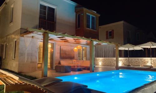 Villa Venue — 3