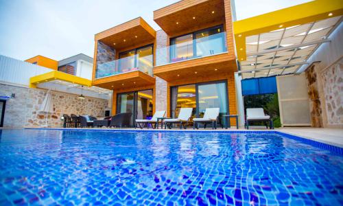 Villa Victoria — 2