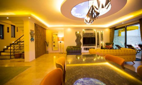 Villa Victoria — 6