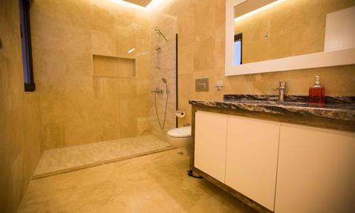 Villa Victoria — 39