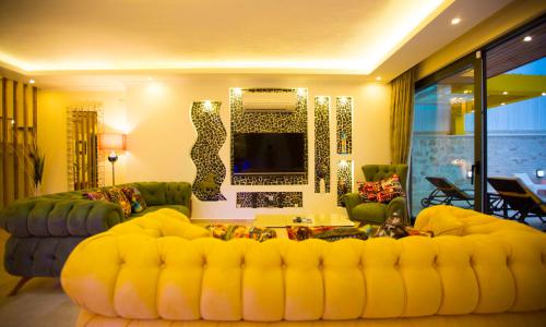 Villa Victoria — 44