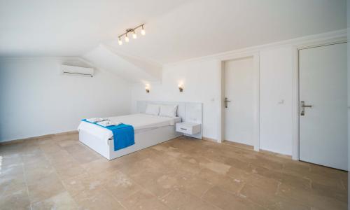 Villa Visos — 56