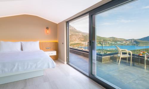 Villa Vogue — 14
