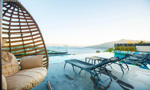 Villa Vogue — 34