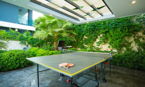 Villa Vogue — 37