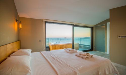 Villa Vogue — 39