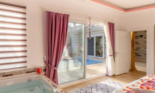 Villa Volga — 36