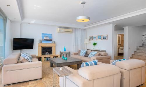 Villa Waratah — 40